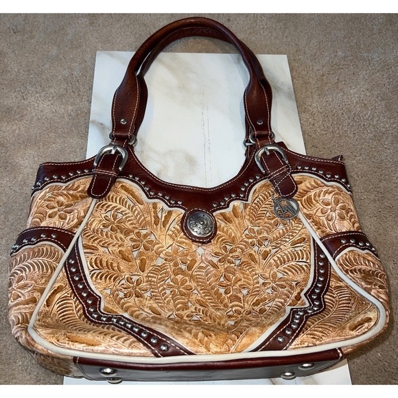 American West Studded Handbag - Picture 4 of 11